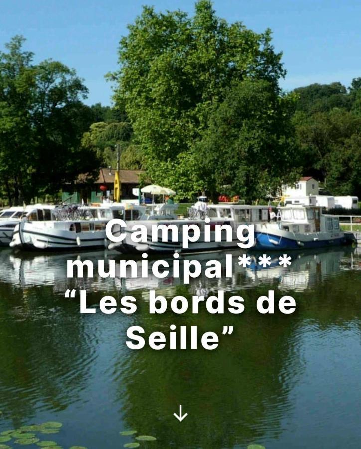 Superbe Appartement De 40M2 Avec Parking Gratuit Sur Place Cuisery Exterior foto